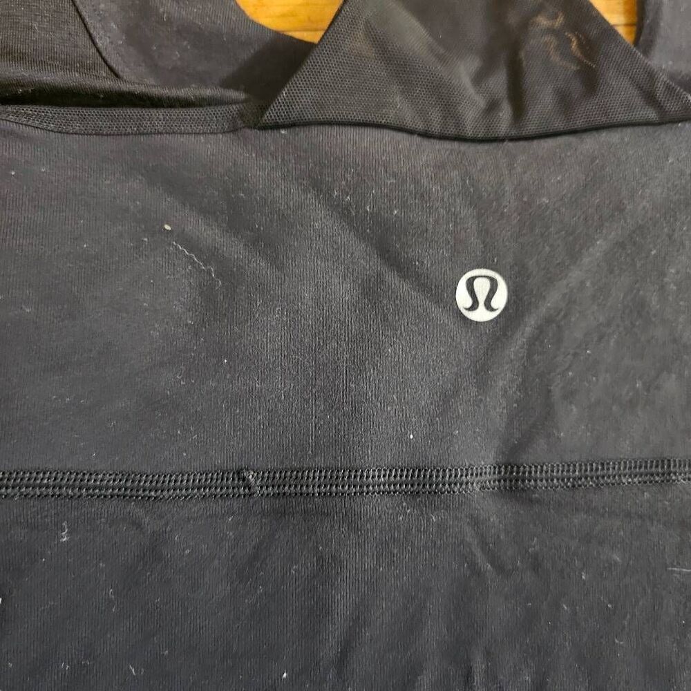 Lululemon Black Scoop Neck Tank Top Size 6 - Picture 5 of 6
